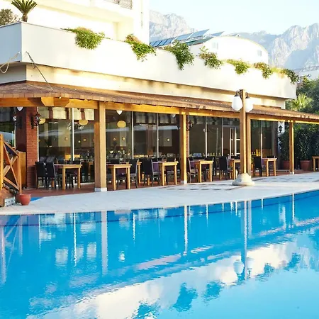 Palmet Beach 5*